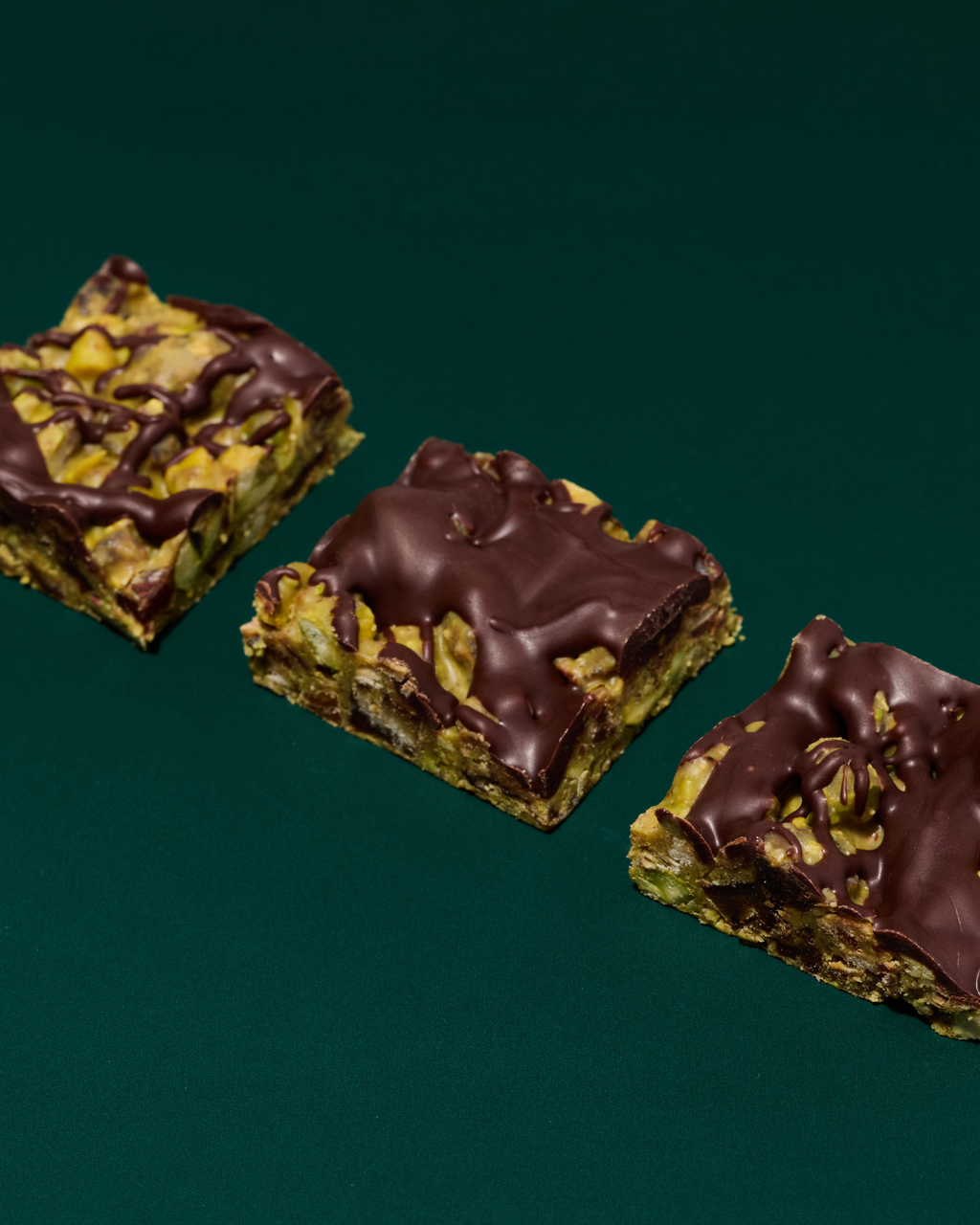 Dated - Pistachio Date & Nut Bark 4.2oz