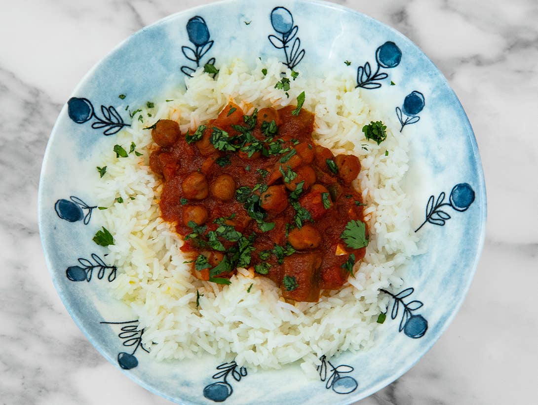 Sababa Foods Saturday Sauce (Slightly Spicy)- 24 oz.