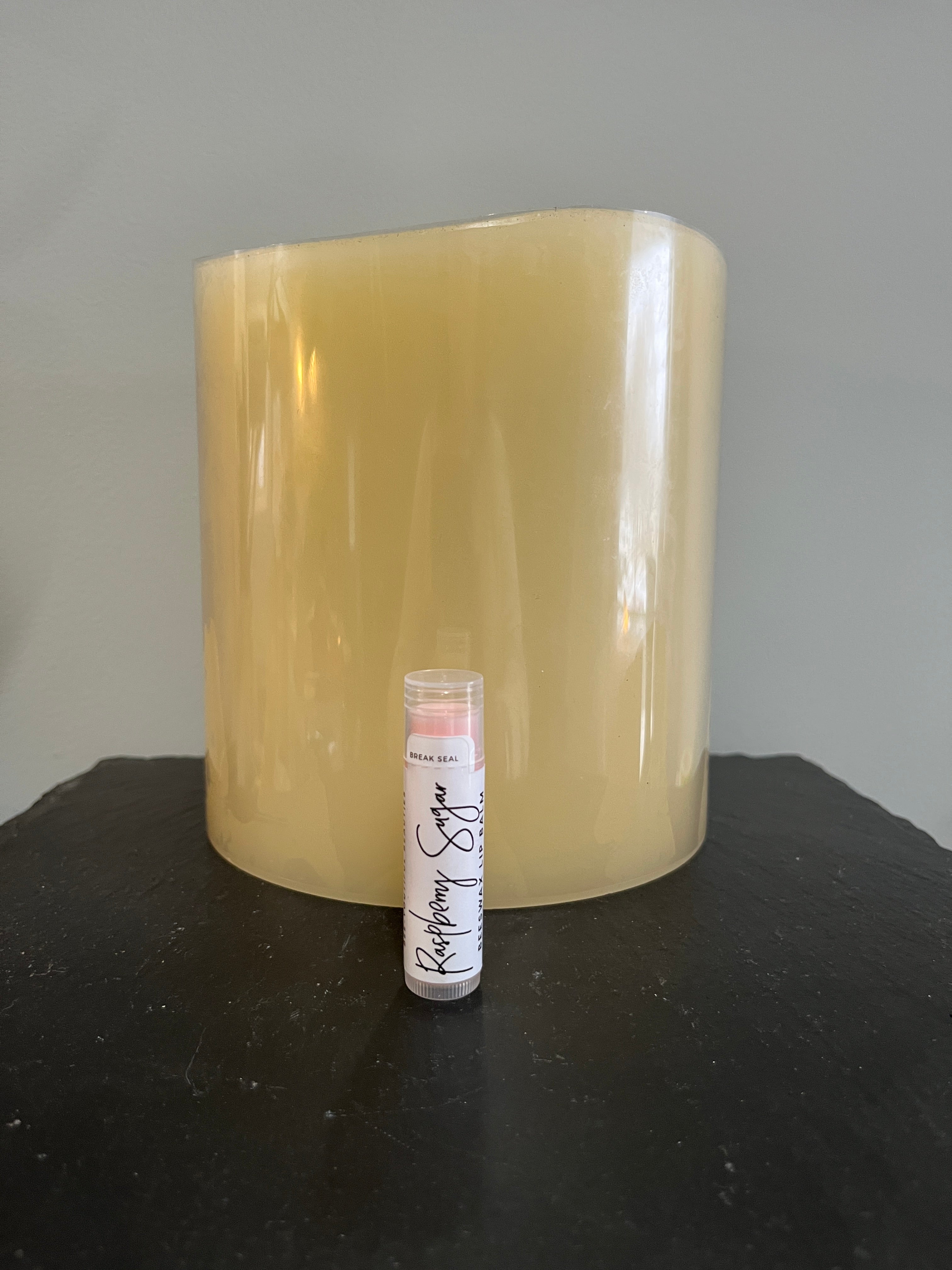 Bee-Youtiful Beauties - Creamy Lip Balm - Raspberry Sugar